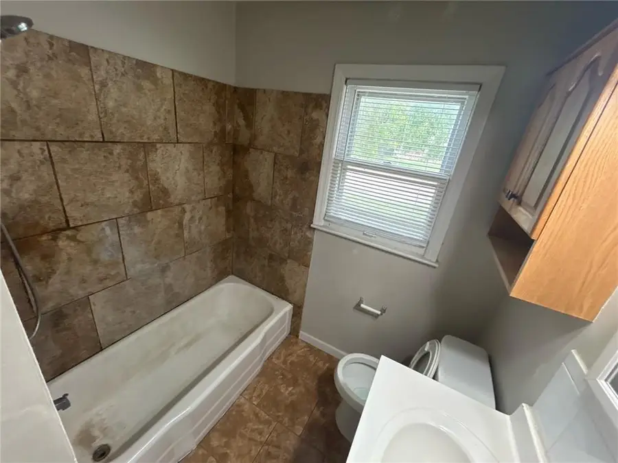 8855 E 59th Street, Kansas City, MO 64133 - #3