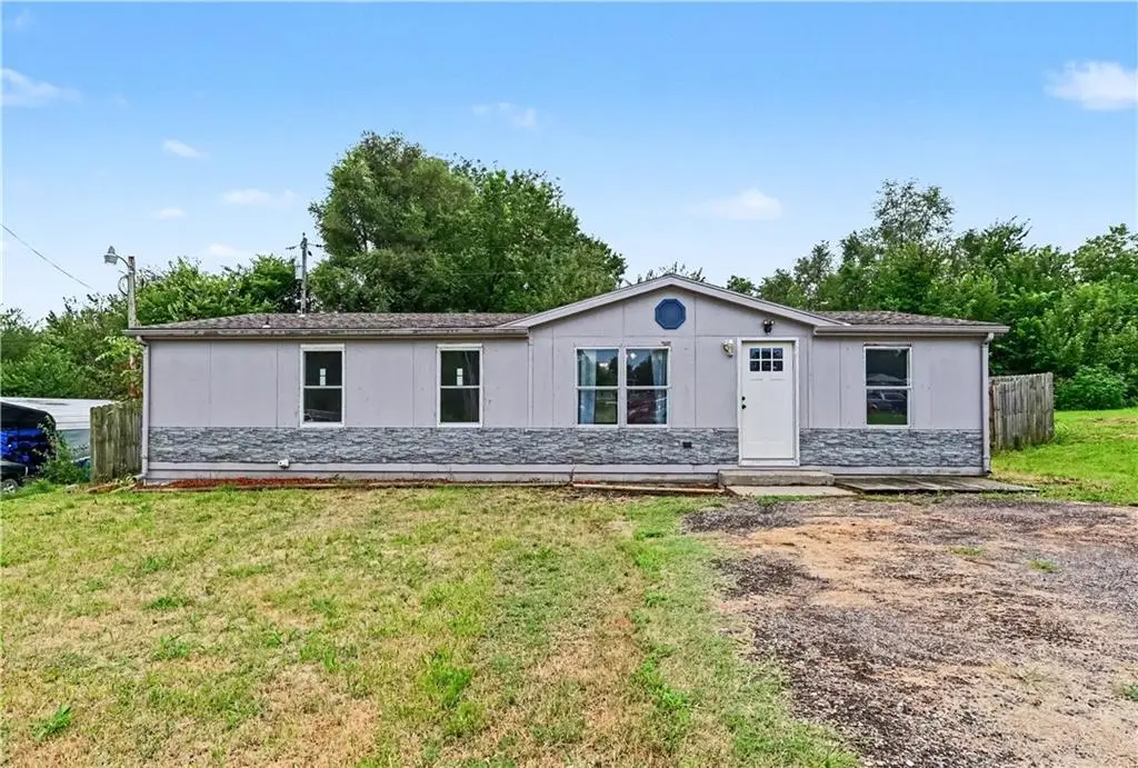 602 Ratz Street, Valley Falls, KS 66088 - #1
