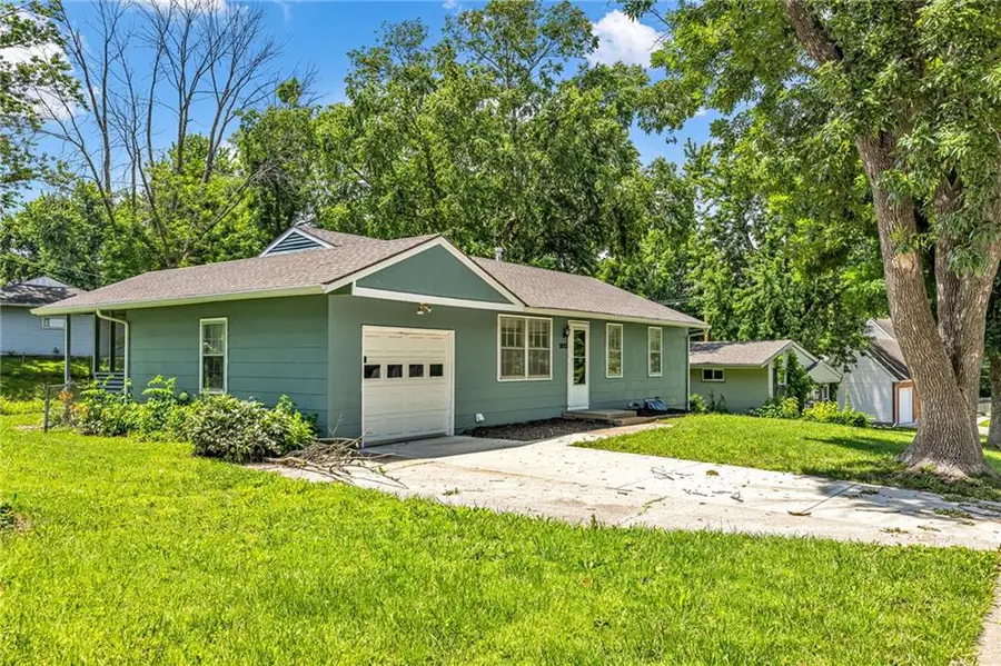5015 NE 44th Street, Kansas City, MO 64117 - #2
