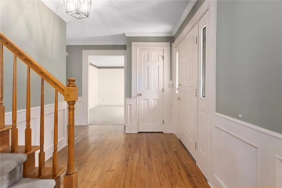 10525 Bluejacket Street, Overland Park, KS 66214 - #3