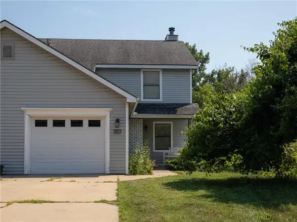 929 Christie Court, Lawrence, KS 66049