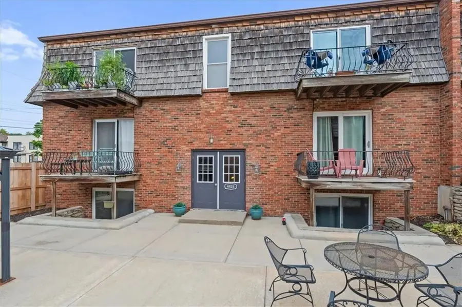 4426 Jarboe Street #1, Kansas City, MO 64111 - #2