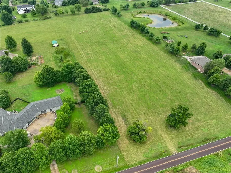 19185 Antioch Road, Overland Park, KS 66013 - #2