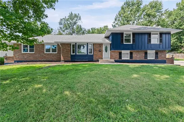 6500 Sterling Avenue, Raytown, MO 64133