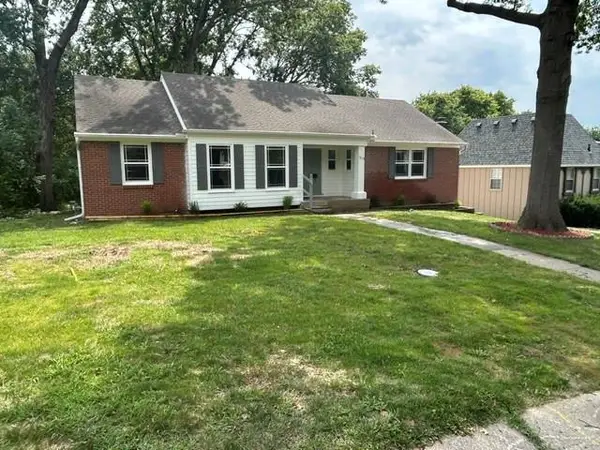 1313 E 98th Terrace, Kansas City, MO 64131
