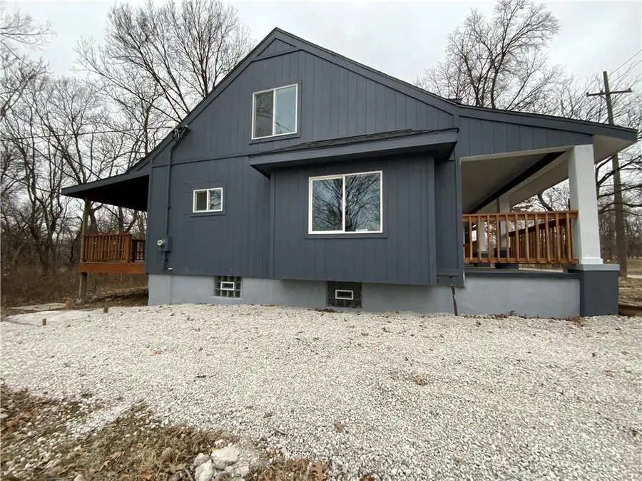 3046 N 27th Street, Kansas City, KS 66104 - #2