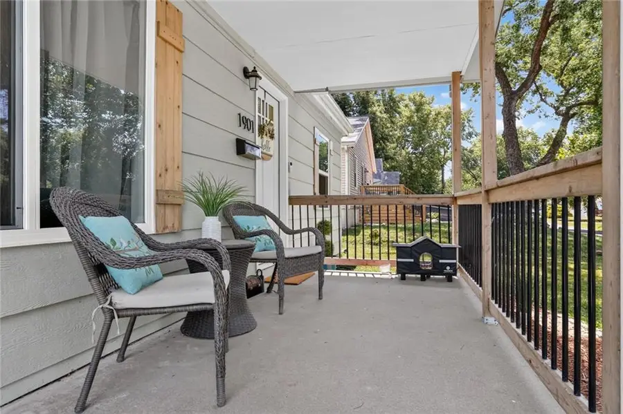 1901 S Cedar Avenue, Independence, MO 64052 - #3