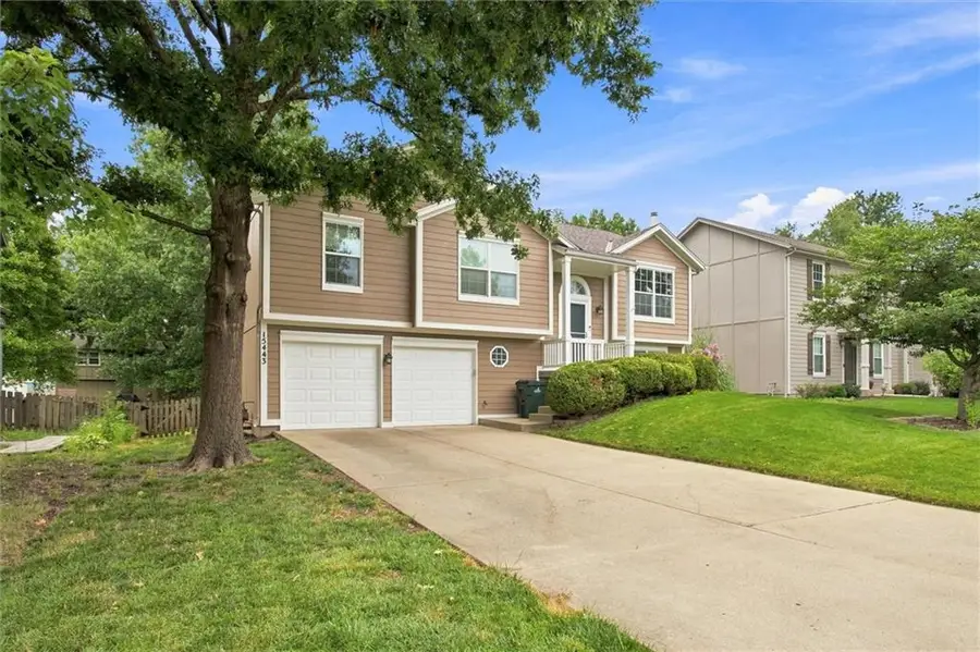 15443 S Sturgeon Drive, Olathe, KS 66062 - #3