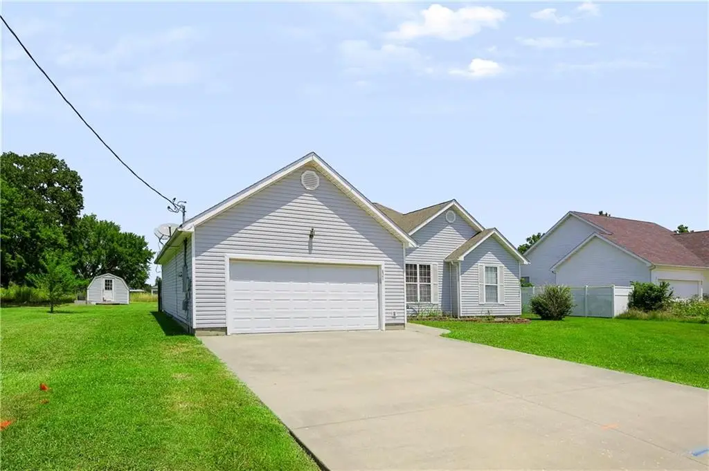 821 E 19th Street, Galena, KS 66739 - #1