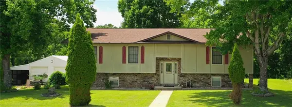 128 Jh Williamson Jr Court, Saint Robert, MO 65584
