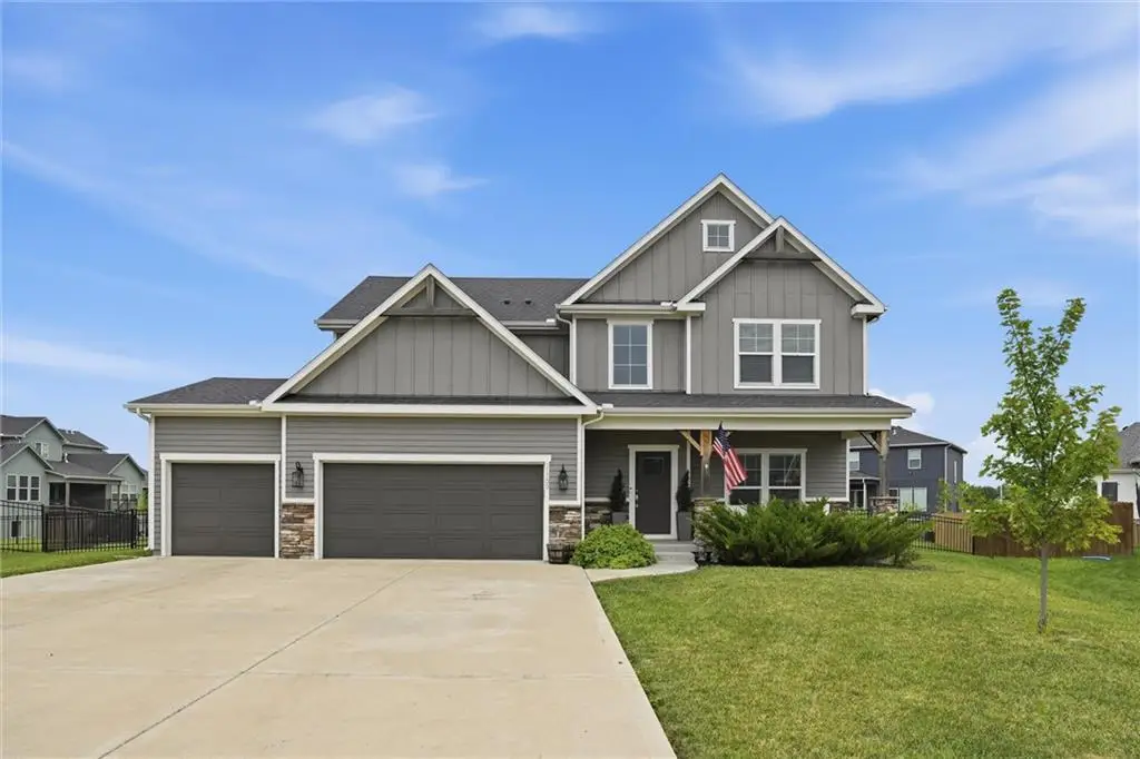31700 W 164th Court, Gardner, KS 66030 - #1