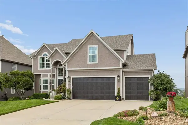 5619 Theden Street, Shawnee, KS 66218