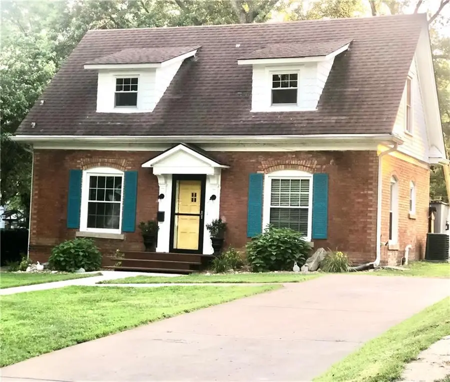 534 S Huttig Avenue, Independence, MO 64053 - #2