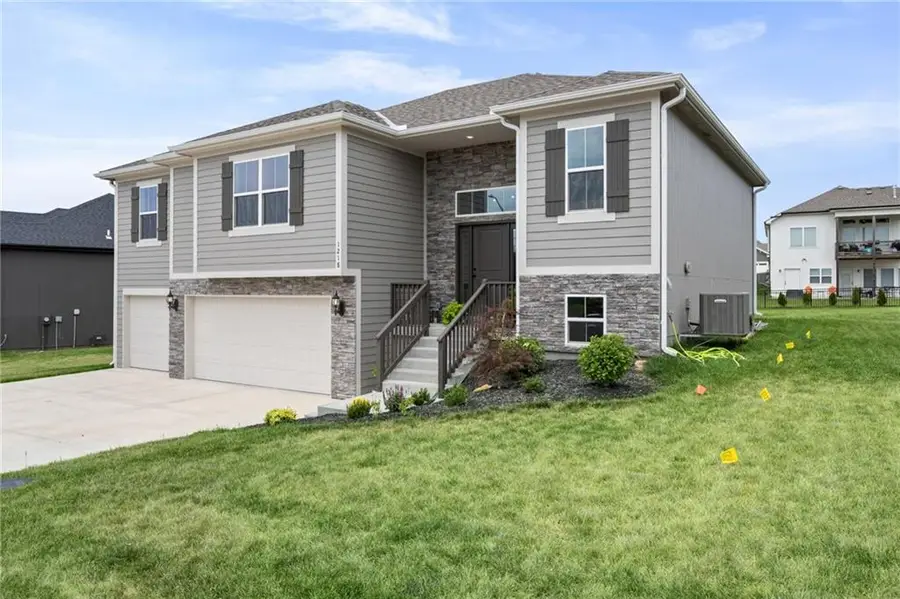 1218 NE 122nd Street, Kansas City, MO 64165 - #2