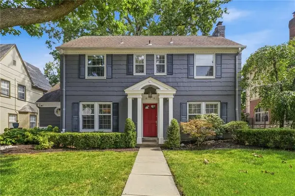 619 W 69th Terrace, Kansas City, MO 64113