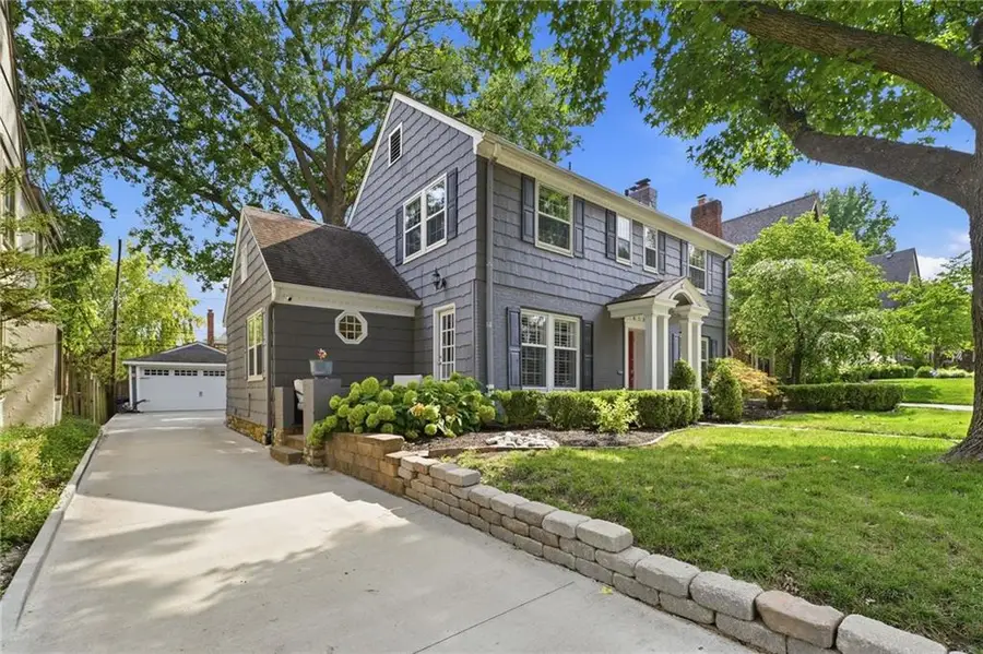 619 W 69th Terrace, Kansas City, MO 64113 - #3