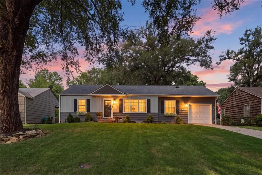 5536 Cedar Street, Roeland Park, KS 66205 - #1