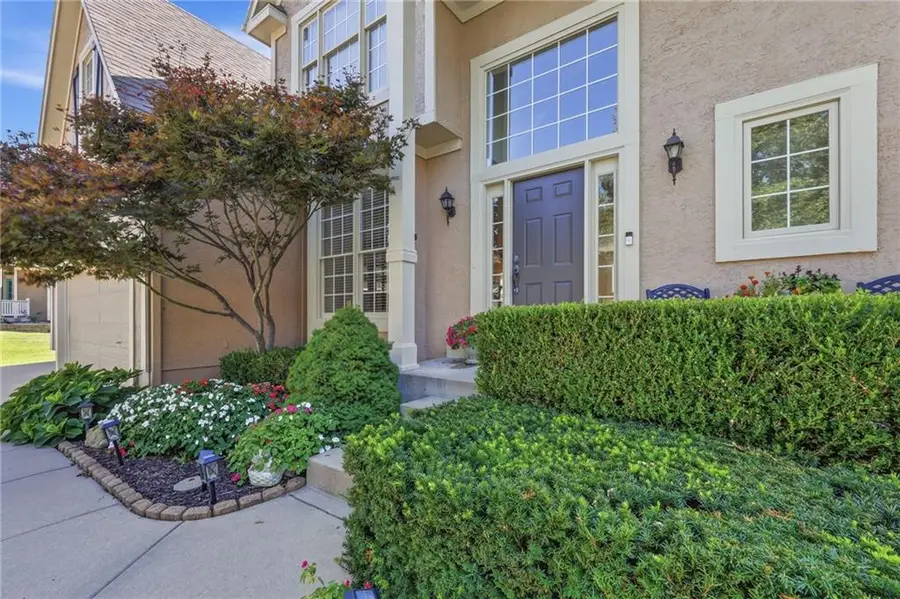 14642 S Hallet Street, Olathe, KS 66062 - #3