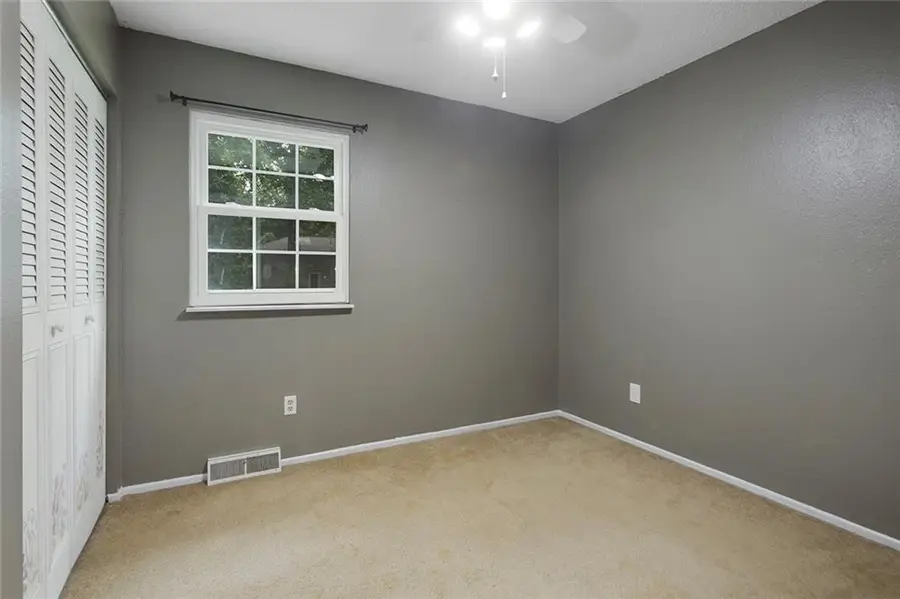 Sw Rockwood Street, Blue Springs, MO 61014 - #3