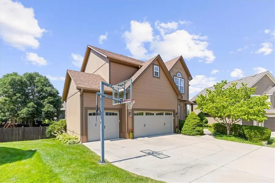 2359 SW Eagle View Drive, Lees Summit, MO 64082 - #2