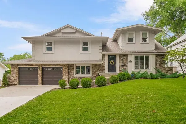 9924 Briar Drive, Overland Park, KS 66207
