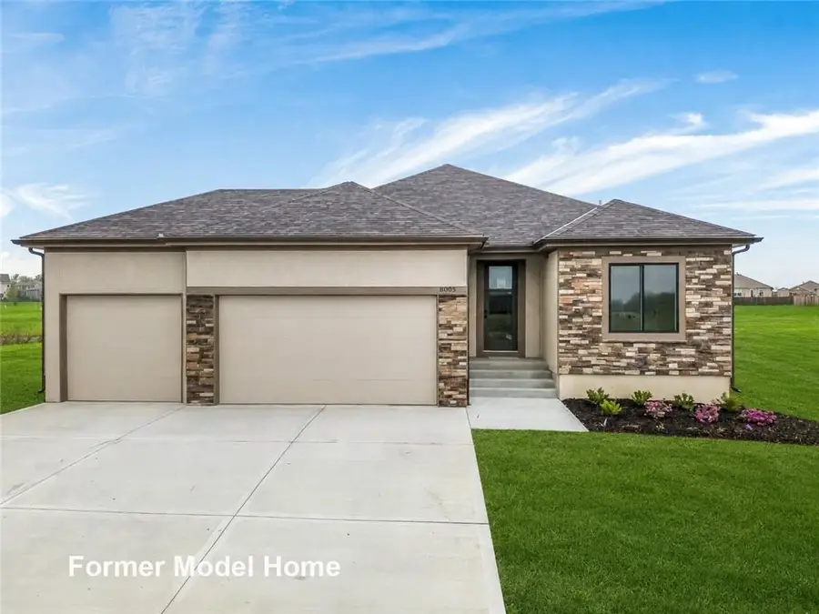 8004 Se Hoot Owl Street, Blue Springs, MO 64014 - #2