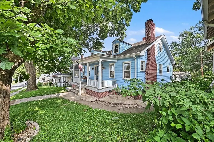 2823 Charles Street, Saint Joseph, MO 64501 - #2