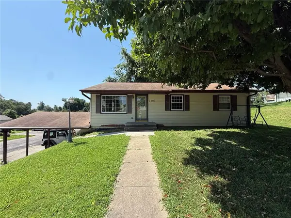 106 E Missouri Street, Oregon, MO 64473