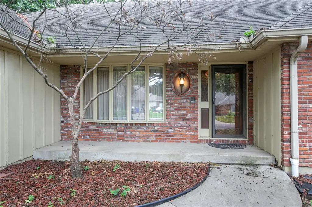 1010 SE 4th Terrace, Lees Summit, MO 64063 - #1