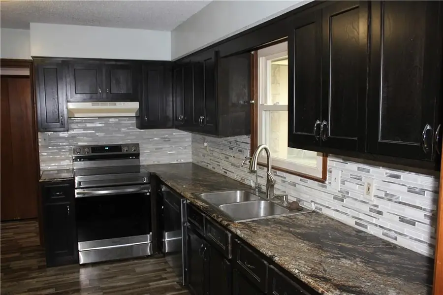 8400 Bradley Court, Belton, MO 64012 - #2