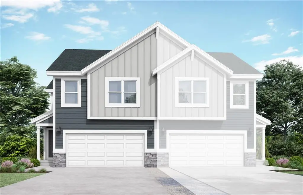 1433 S 4th Street E, Louisburg, KS 66053 - #1