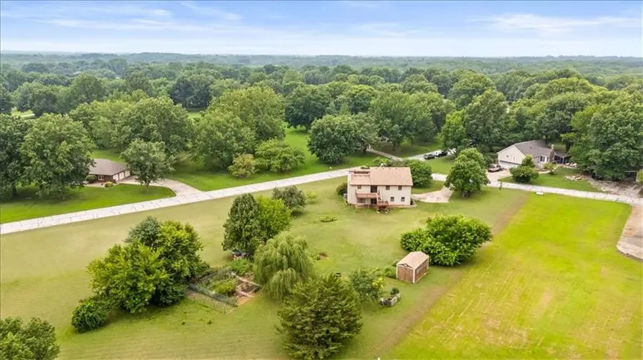 12915 Meadowlark Street, Lees Summit, MO 64086 - #3