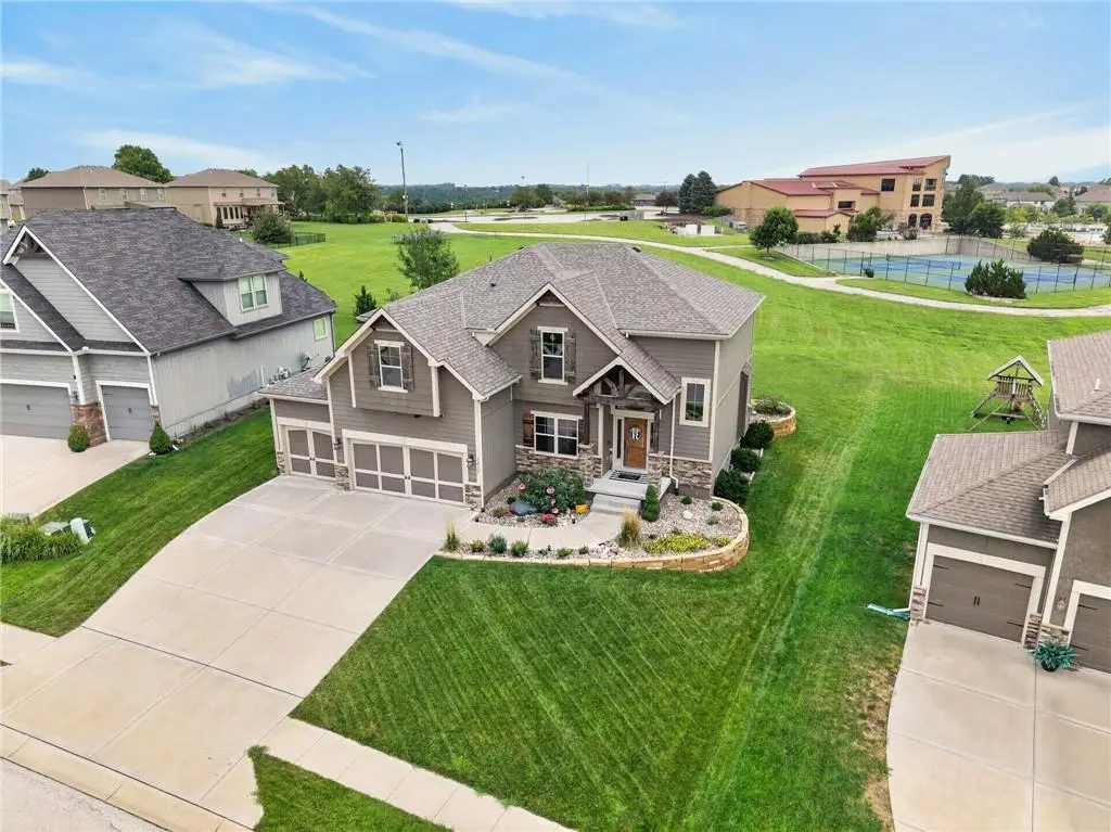 12975 N Champanel Way, Platte City, MO 64079 - #1