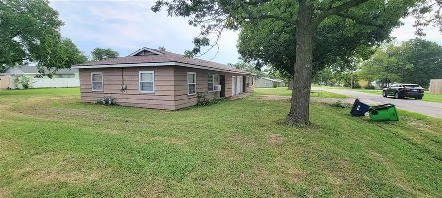 140 E Church N/a, Moran, KS 66755 - #2