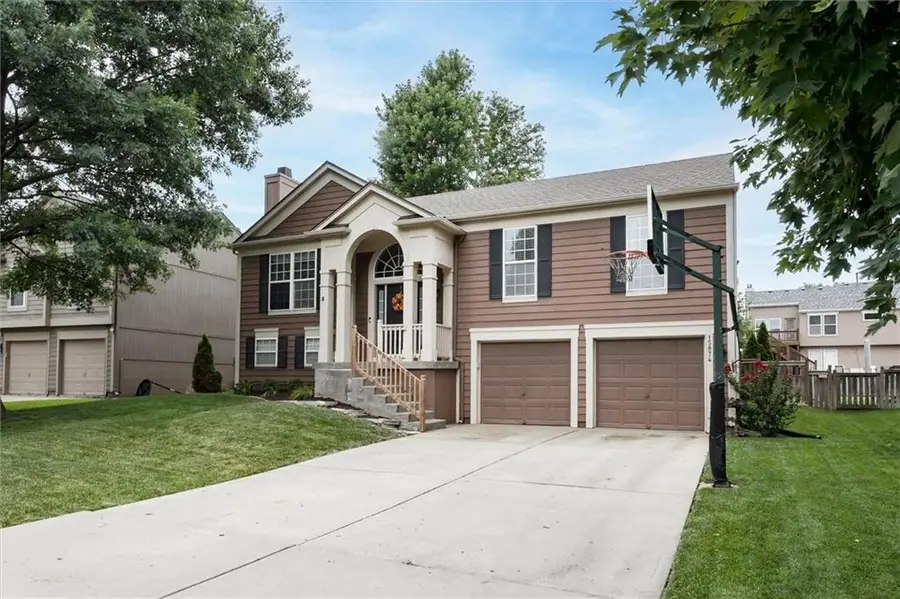 15874 W 158th Street, Olathe, KS 66062 - #2