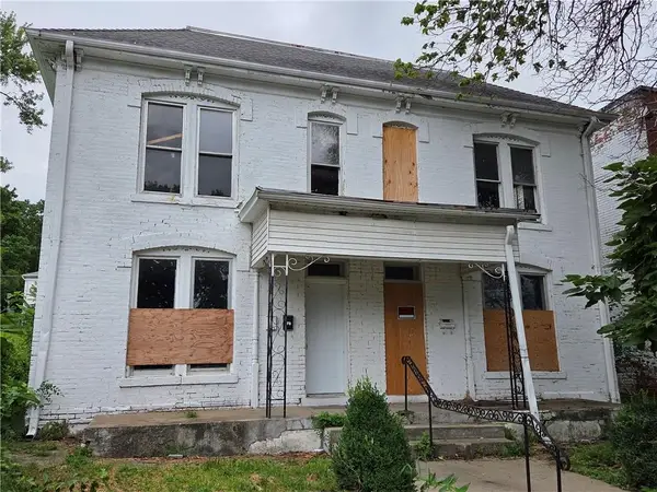 723 S 10th Street, St Joseph, MO 64501