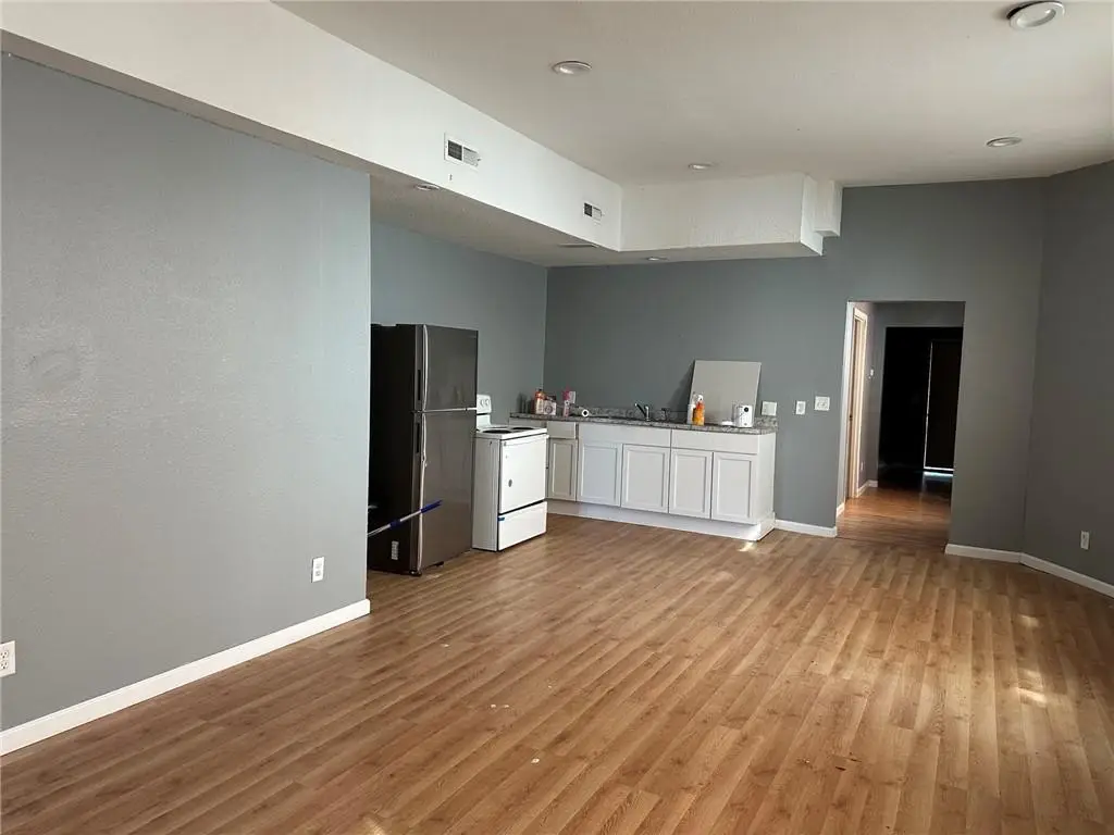 1618-1620 S Eleventh Street, Saint Joseph, MO 64501 - #1