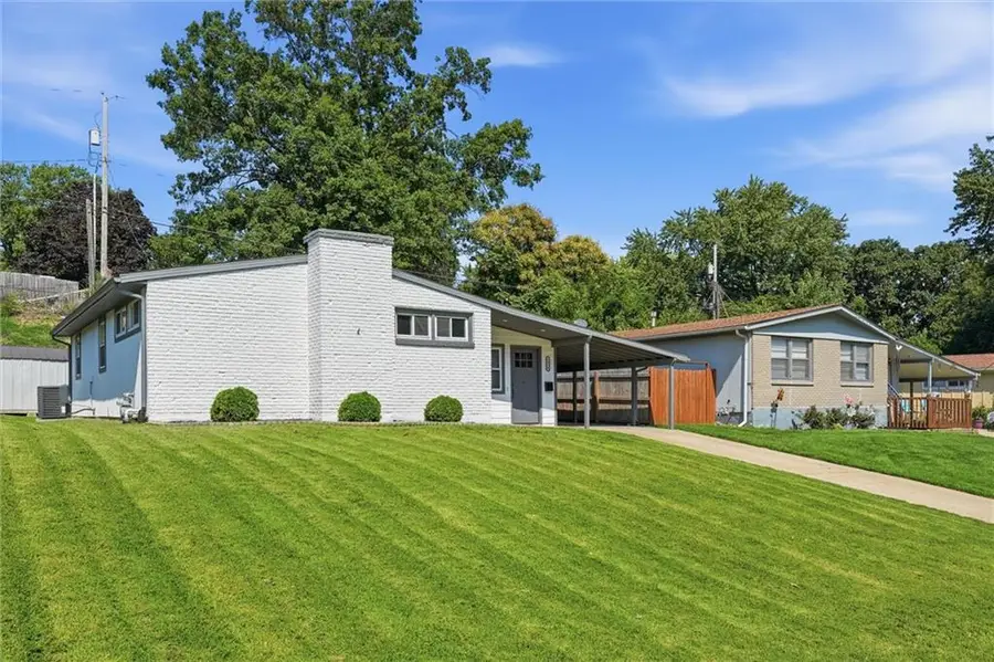 1018 S Appleton Avenue, Independence, MO 64053 - #3