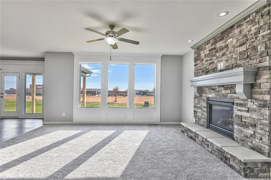 17109 W 164th Terrace, Olathe, KS 66062 - #3