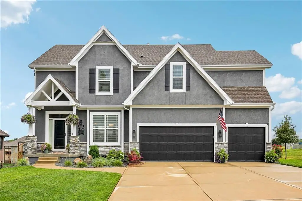 2100 Prairie Creek Drive, Kearney, MO 64060 - #1