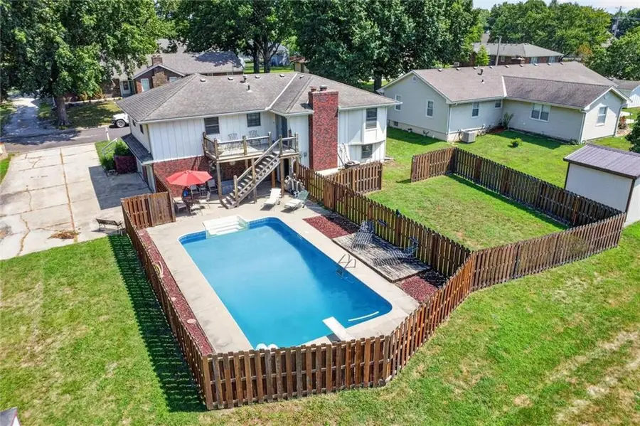 408 E Walnut Street, Odessa, MO 64076 - #3