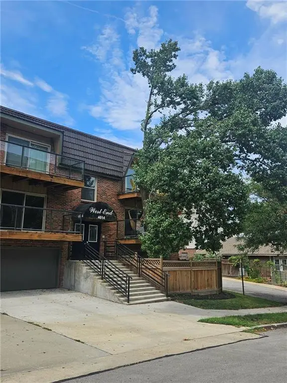 4614 Holly Street #3, Kansas City, MO 64112 - #1