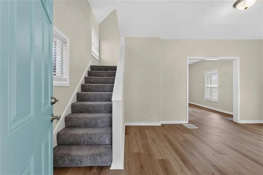 433 Oakley Avenue, Kansas City, MO 64123 - #3