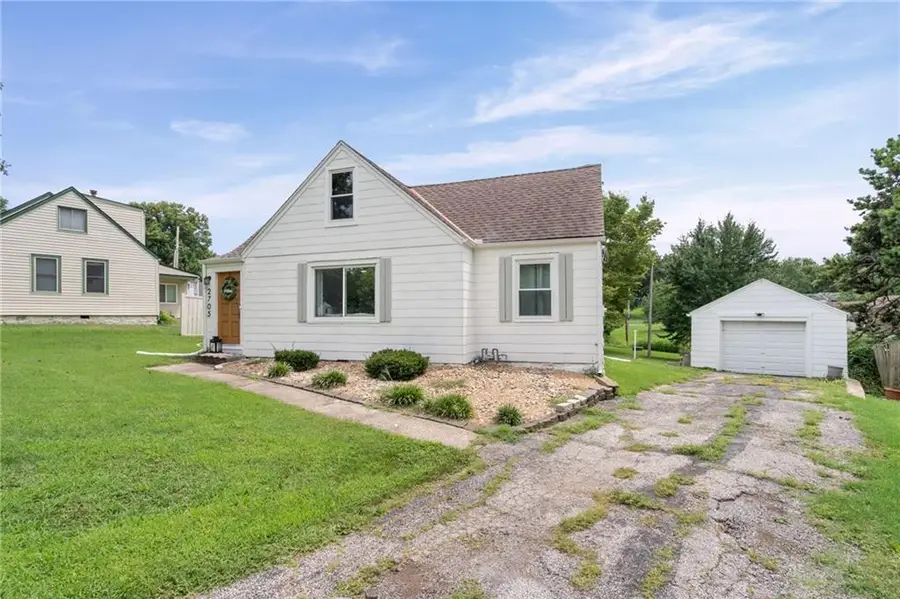 2705 Beverly Circle, Independence, MO 64052 - #2
