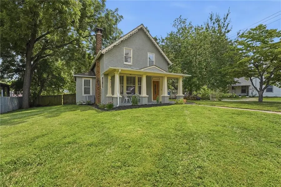 812 Cedar Street, Pleasant Hill, MO 64080 - #2