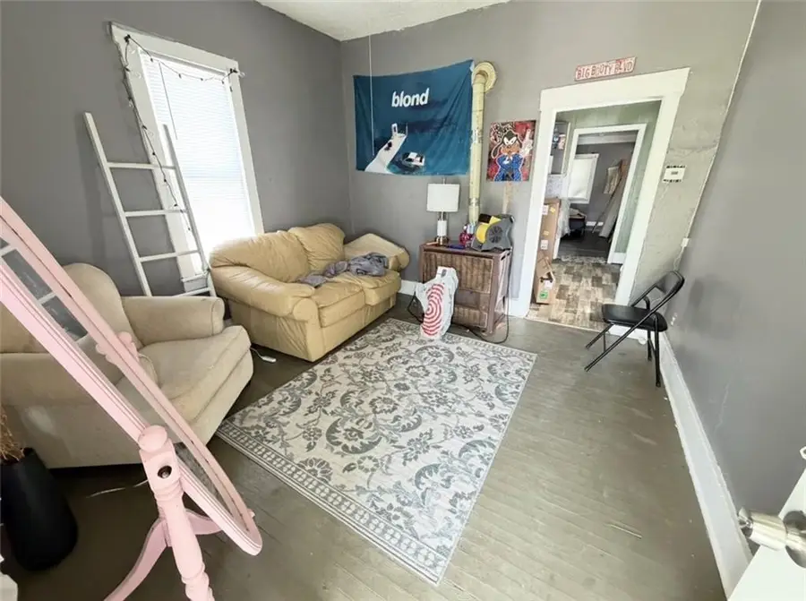 424 Thompson Avenue, Saint Joseph, MO 64504 - #3