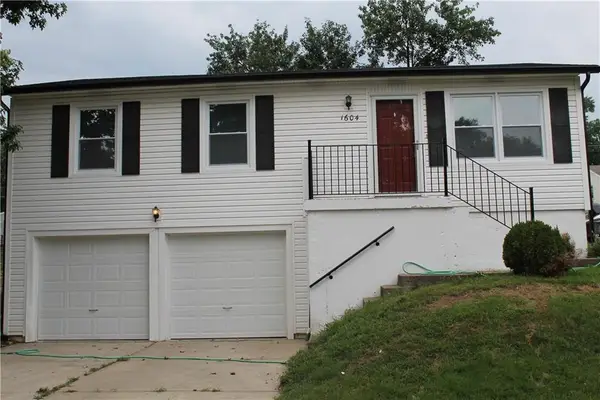 1604 N Emery Street, Independence, MO 64050