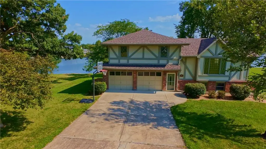 107 Lighthouse Point, Gallatin, MO 64640 - #1