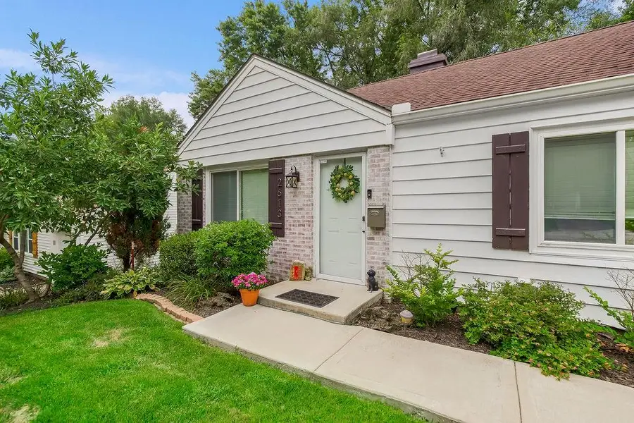 2613 W 76th Street, Prairie Village, KS 66208 - #2