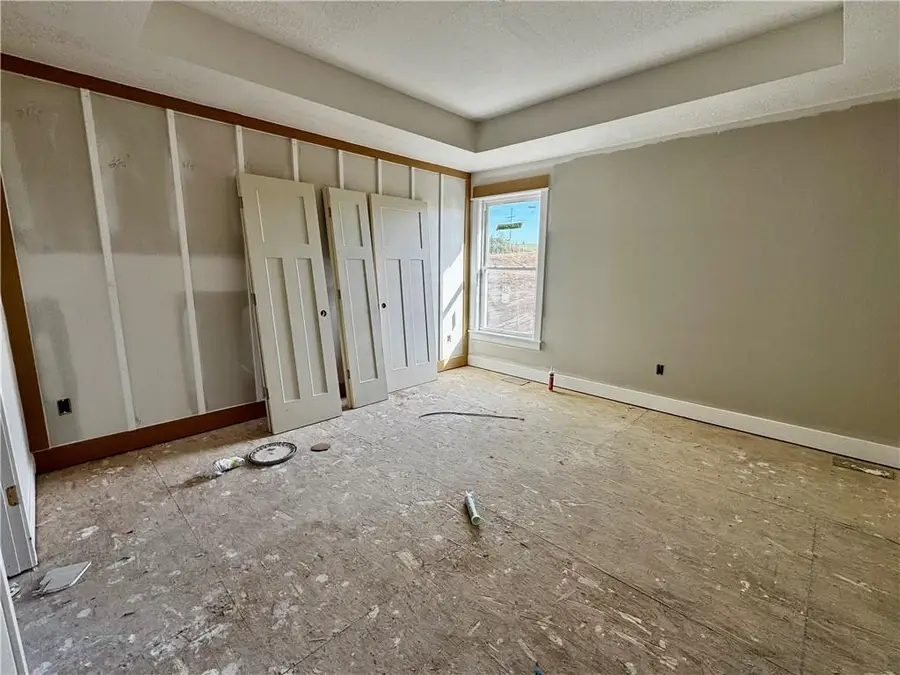 511 Skyview Lane, Liberty, MO 64068 - #2